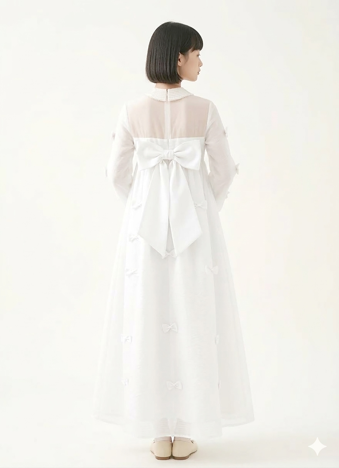 ウエディングドレスtomoko