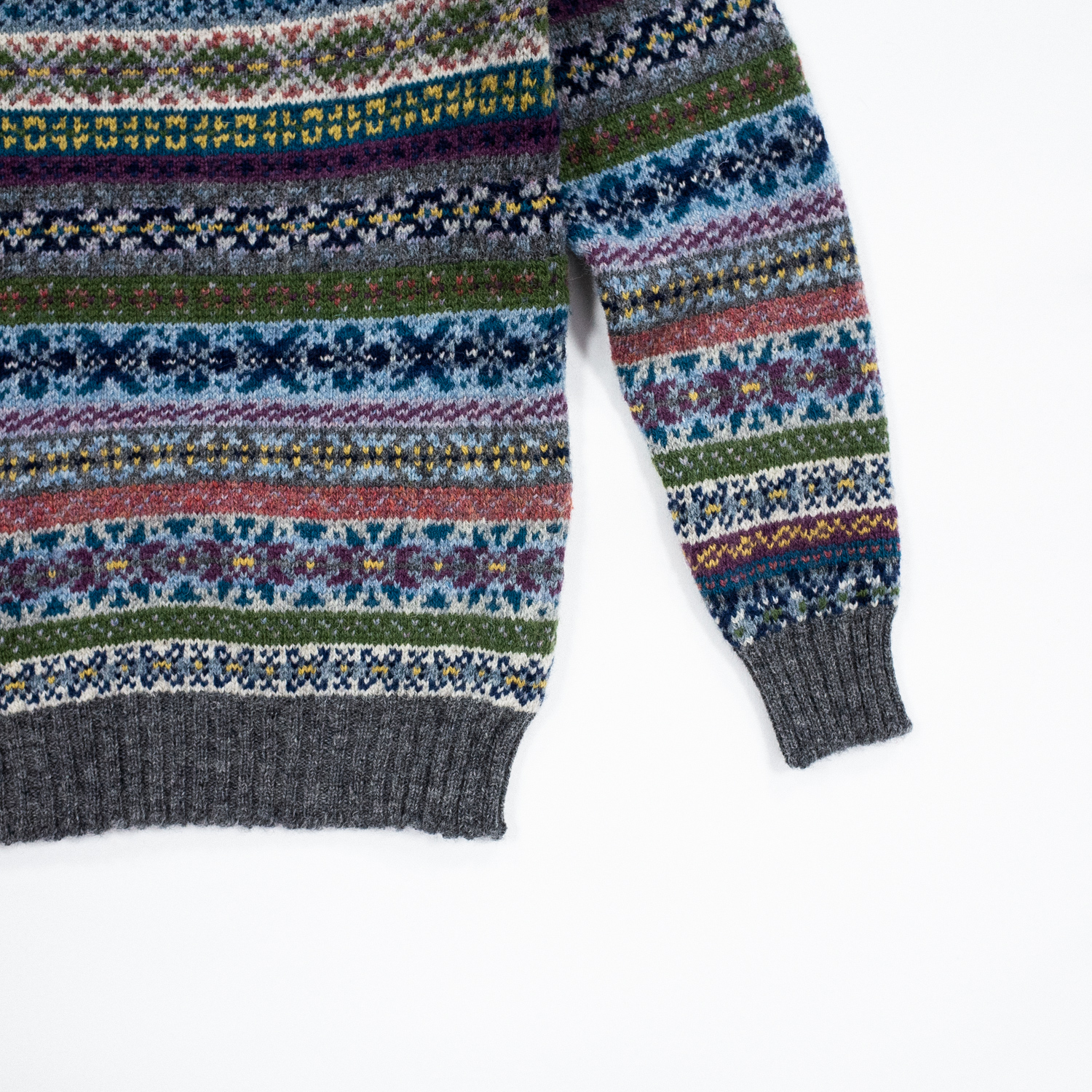 クラシカルで斬新なフェアアイル・ジャミーソンズ フェアアイルクルー